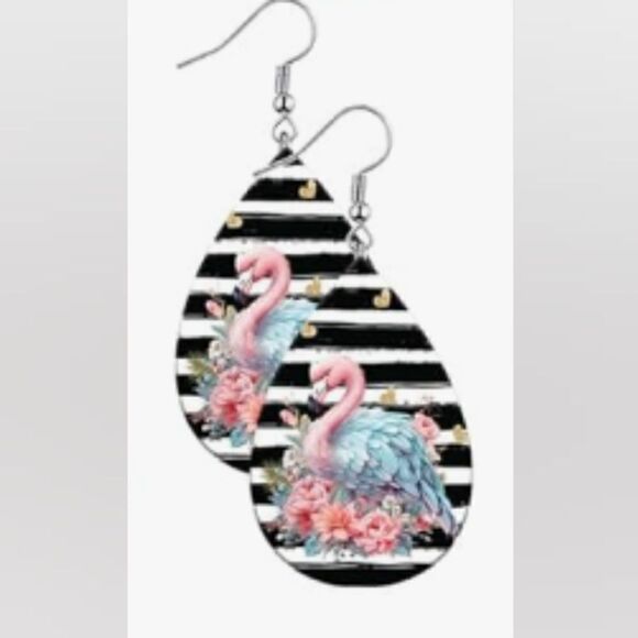 Flamingo teardrop earrings wooden new e17 - Picture 1 of 1